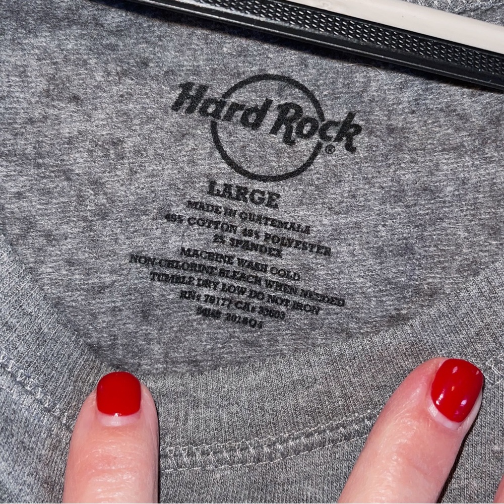 Hard Rock Cafe Raglan Sweatshirt. NWT. - Picture 4 of 4